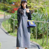 ニットバッグ | チェックのブランケットの上の猫