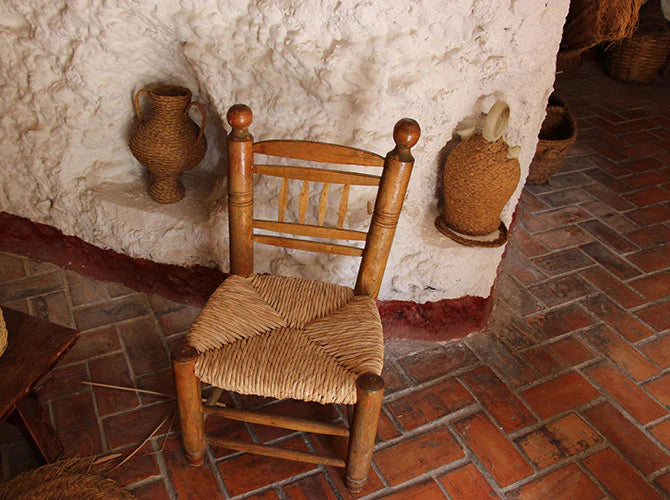 テラコッタタイルのトレンドが上昇中!おしゃれにインテリアに取り入れるコツを紹介します