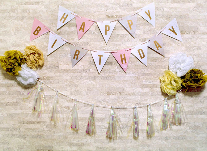 誕生日の飾り付けを大人おしゃれに!ポイントや役立つアイテムを紹介します!