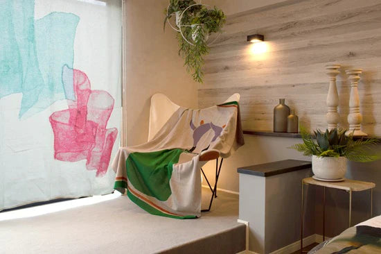 オリジナルグッズ制作ならブランケットがおすすめ！