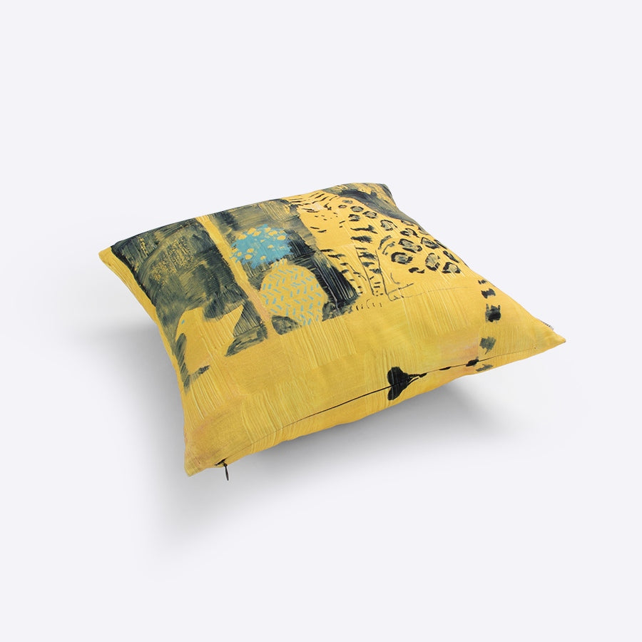 クッションカバー45×45 | 窓辺のベンガル猫