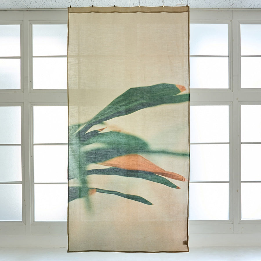 麻のマルチクロス | 間仕切り | カーテン | Orchid in a Cafe