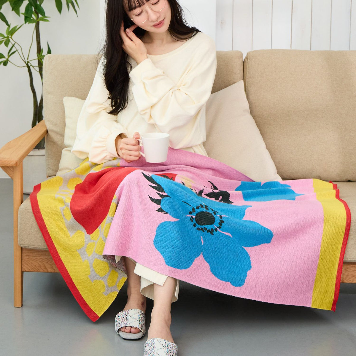 アートブランケット | 「アートと暮らす。」FAVORRIC（フェイバリック）