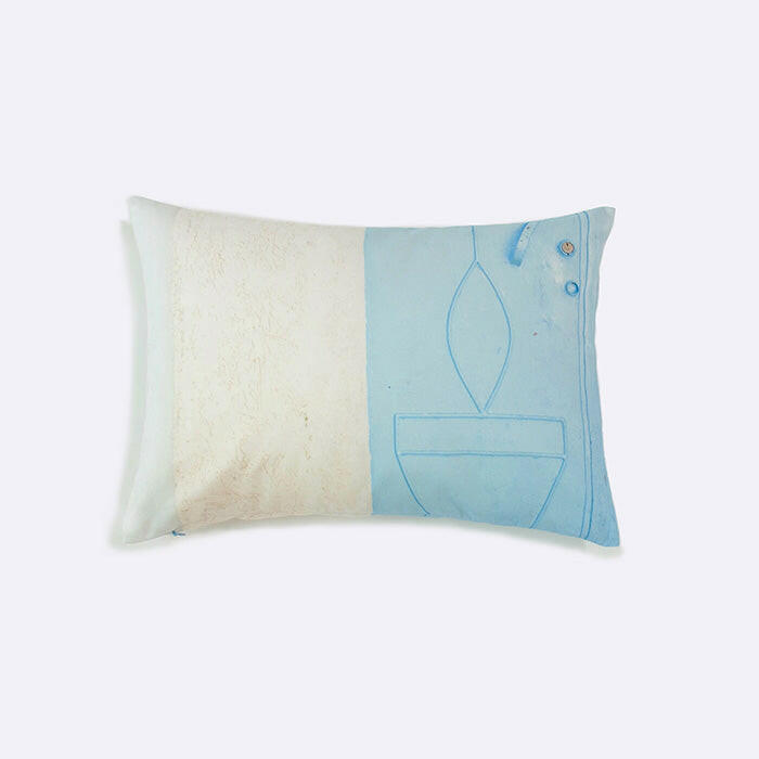 クッションカバー34×47 | ハイエナの夢-3.