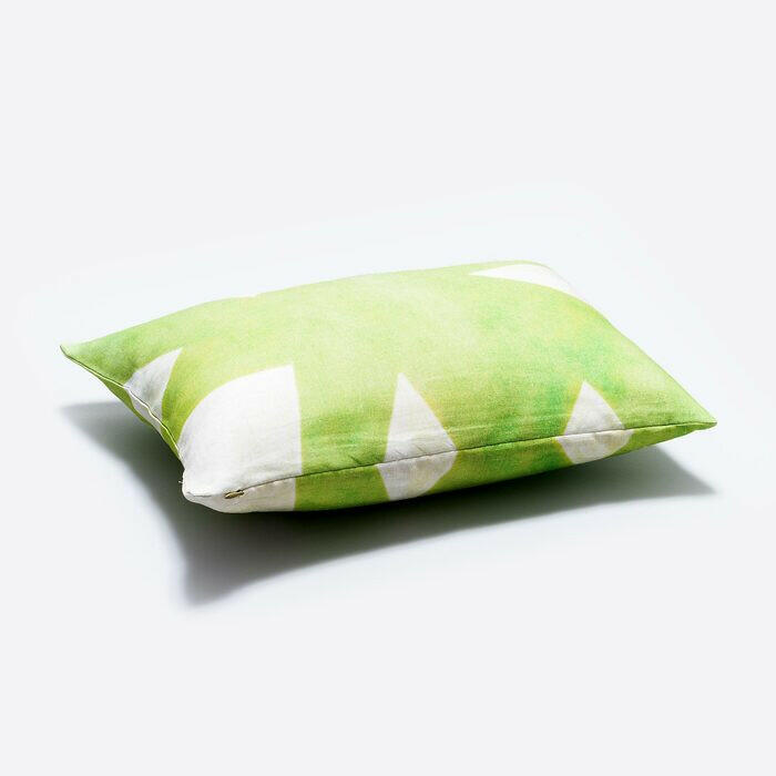 リネンクッションカバー34×47 | 私は何者にもならない.