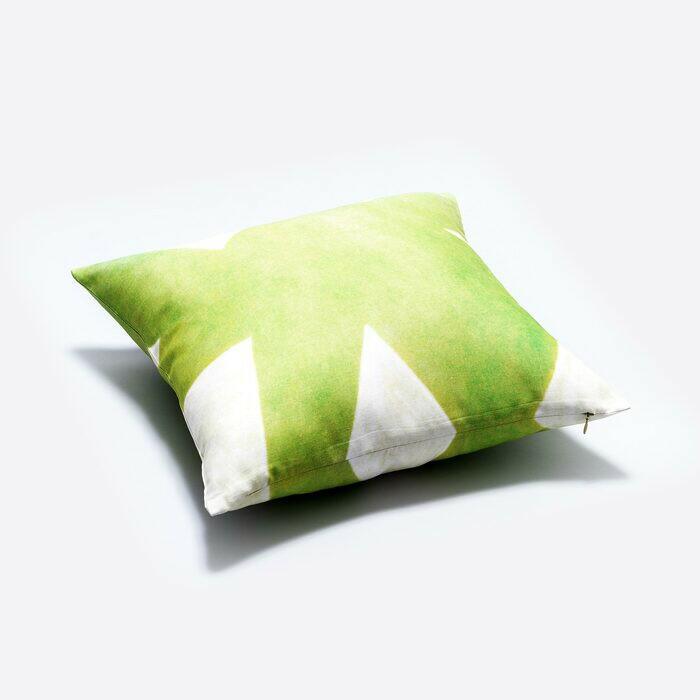 リネンクッションカバー45×45 | 私は何者にもならない.