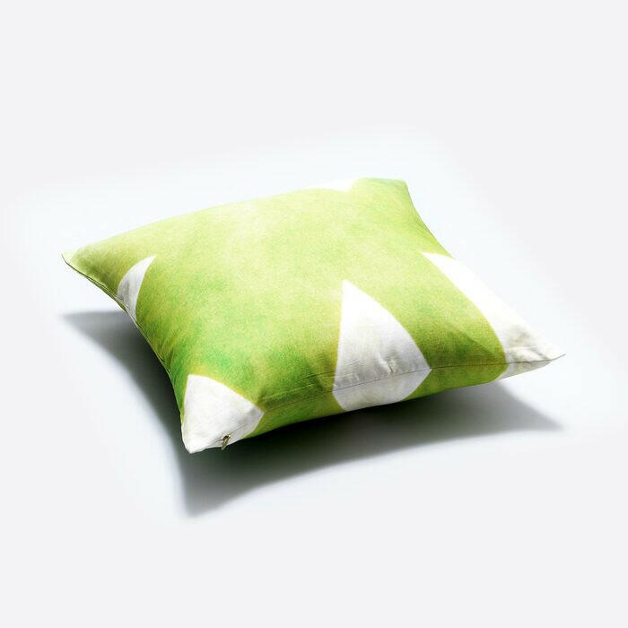 リネンクッションカバー45×45 | 私は何者にもならない.