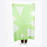 アートブランケット | 私は何者にもならない.