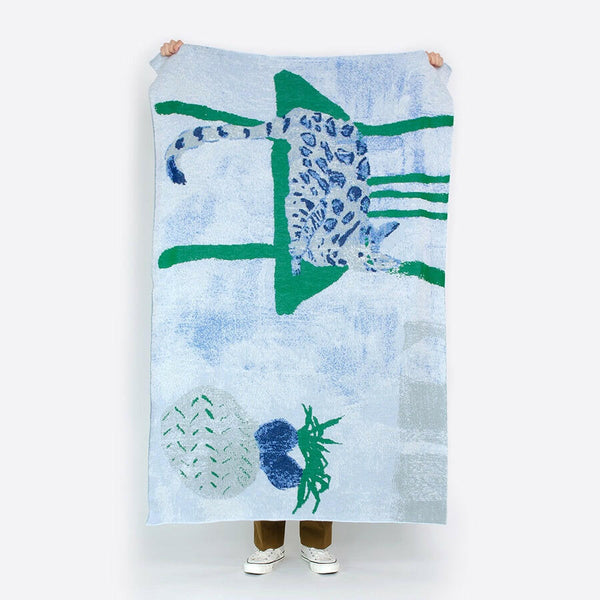 Anthropologie*ブルーのきれいな ブランケット Anthropologie*ブルーのきれいな ブランケット Anthropologie